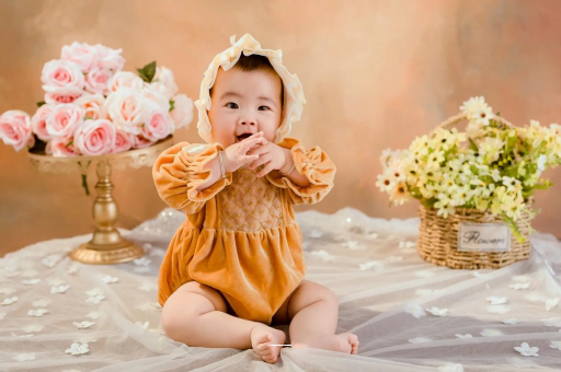 贵阳宝宝从鼻子里溢奶处理